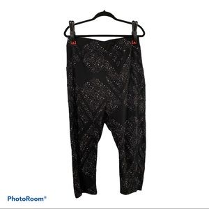 Pop Fit leggings black with white